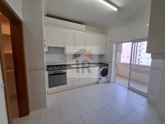 Apartamento T3 para Venda em Nossa Senhora do Pópulo, Coto e São Gregório Foto 3