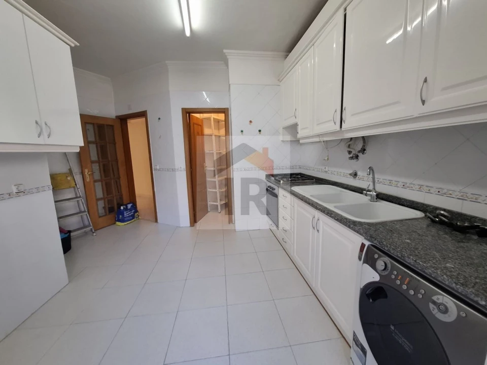 Apartamento T3 para Venda em Nossa Senhora do Pópulo, Coto e São Gregório Foto 16