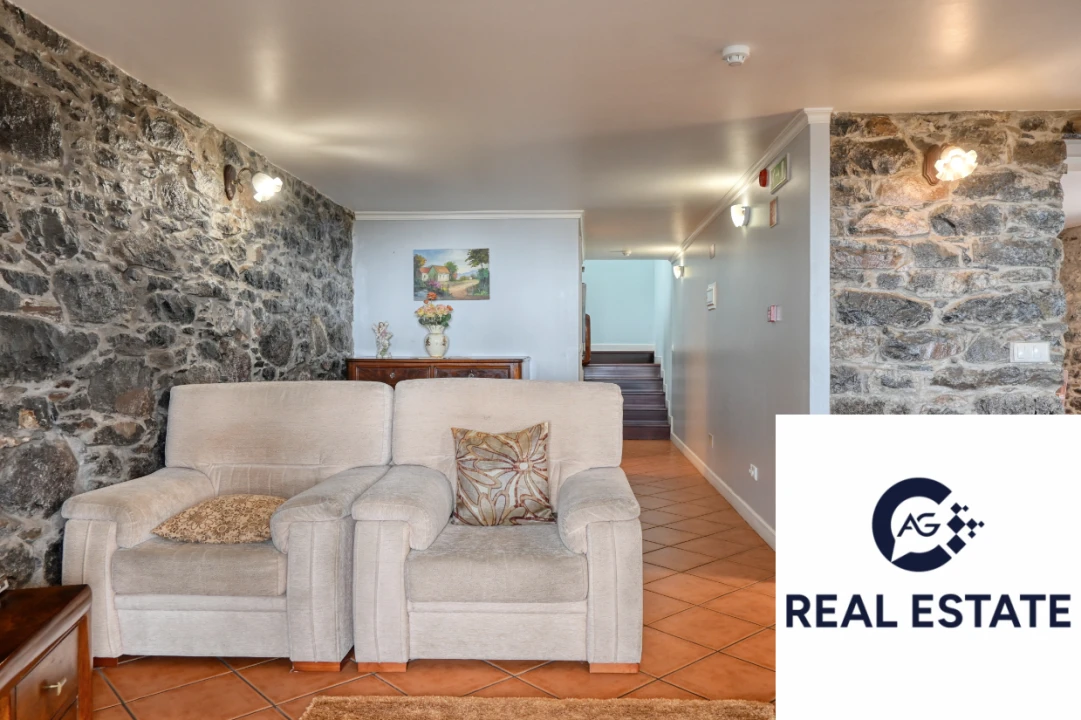 Moradia T4 para Venda em Arco da Calheta Foto 30