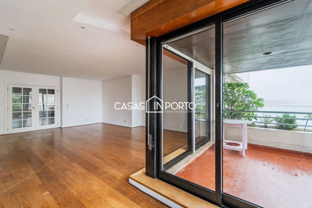 Apartamento T4 para Arrendamento em Aldoar, Foz do Douro e Nevogilde Foto 5