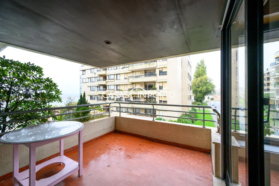 Apartamento T4 para Arrendamento em Aldoar, Foz do Douro e Nevogilde Foto 1