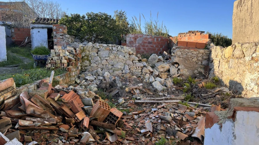 Moradia T3 para Venda em Olho Marinho Foto 33