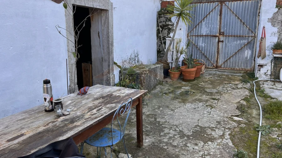 Moradia T3 para Venda em Olho Marinho Foto 28