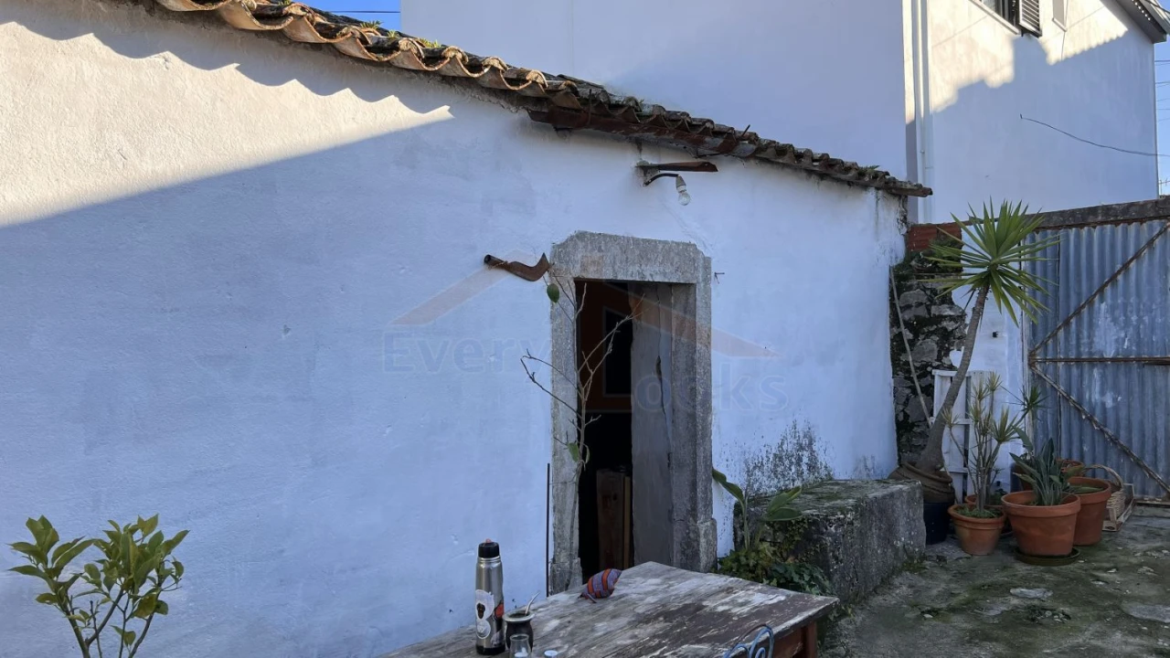 Moradia T3 para Venda em Olho Marinho Foto 29