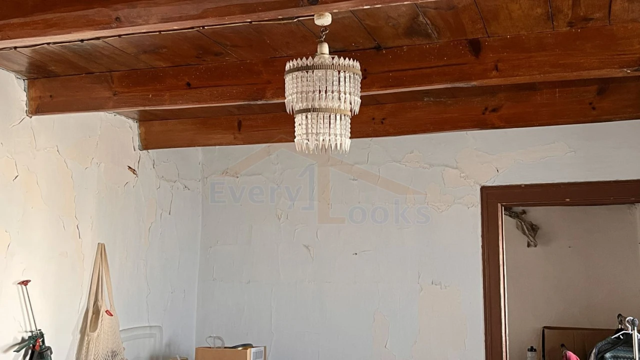 Moradia T3 para Venda em Olho Marinho Foto 13