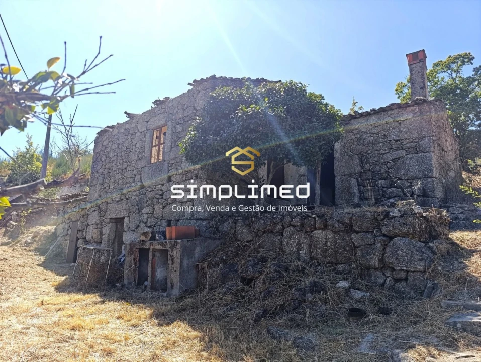 Quinta T1 para Venda em Orjais Foto 9