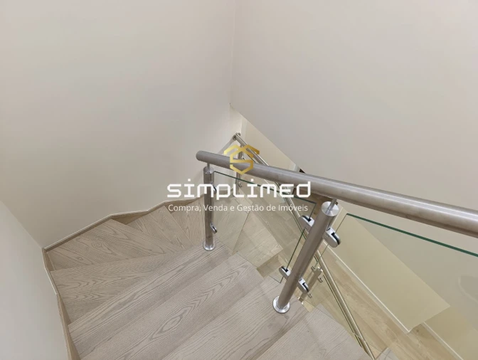 Apartamento T3 para Venda em Covilhã e Canhoso Foto 32