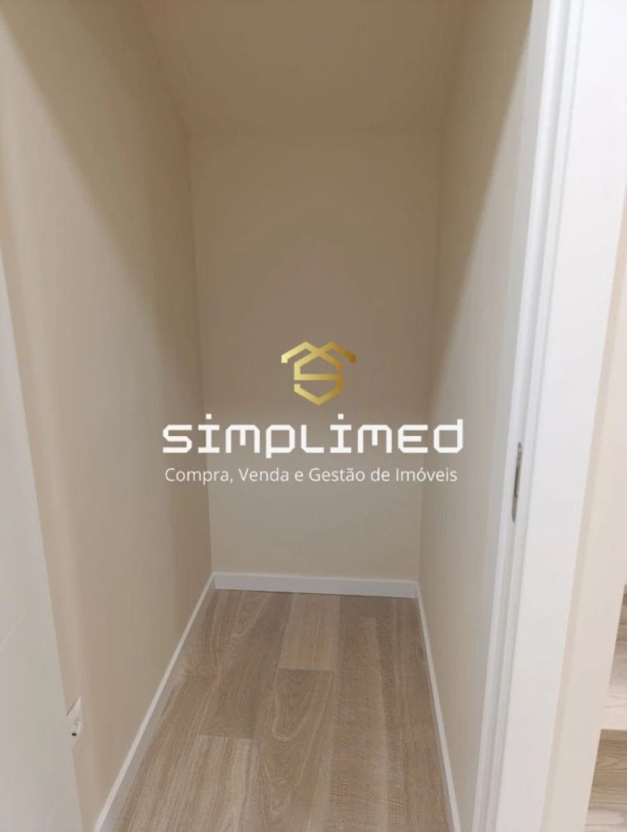 Apartamento T3 para Venda em Covilhã e Canhoso Foto 30