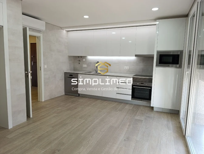 Apartamento T3 para Venda em Covilhã e Canhoso Foto 11