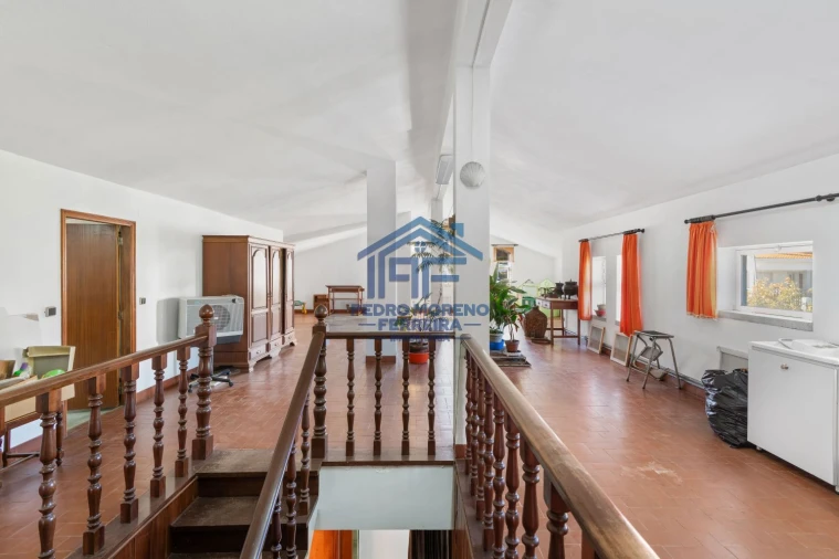 Moradia T4 para Venda em Covilhã e Canhoso Foto 27