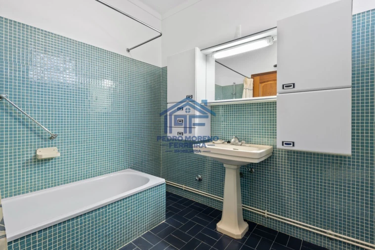 Moradia T4 para Venda em Covilhã e Canhoso Foto 20