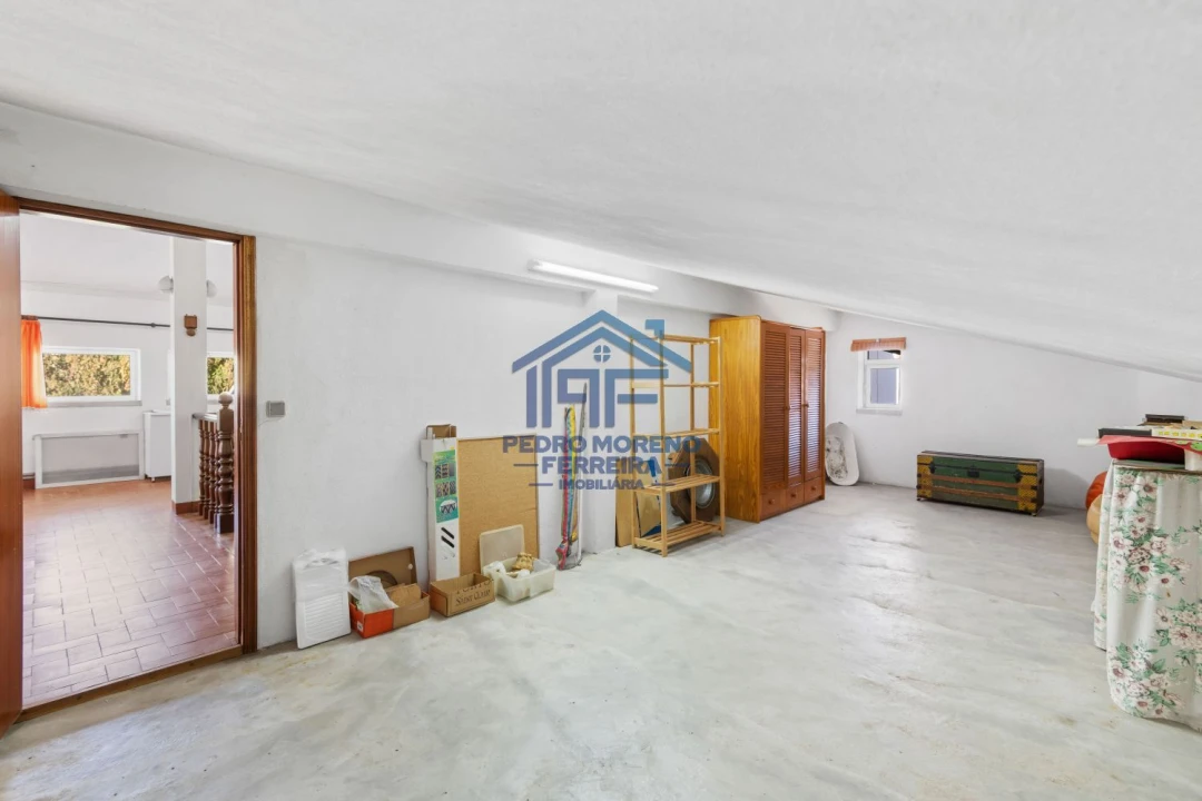 Moradia T4 para Venda em Covilhã e Canhoso Foto 31