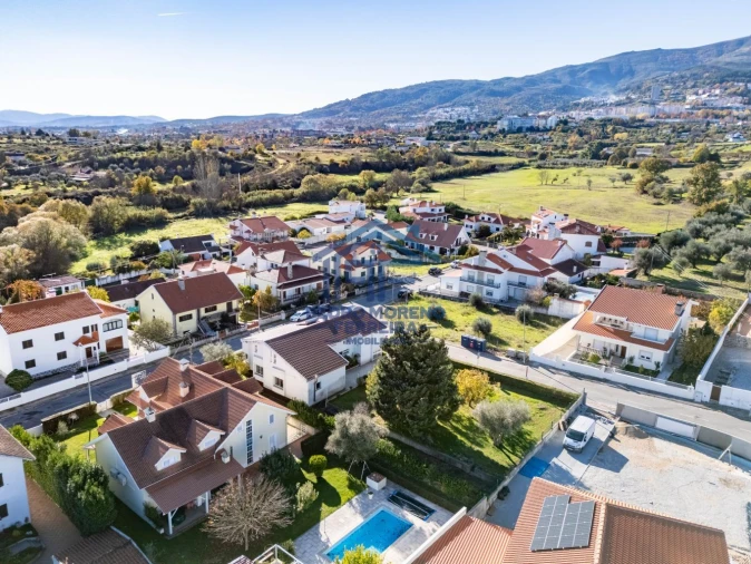 Terreno para Venda em Covilhã e Canhoso Foto 6