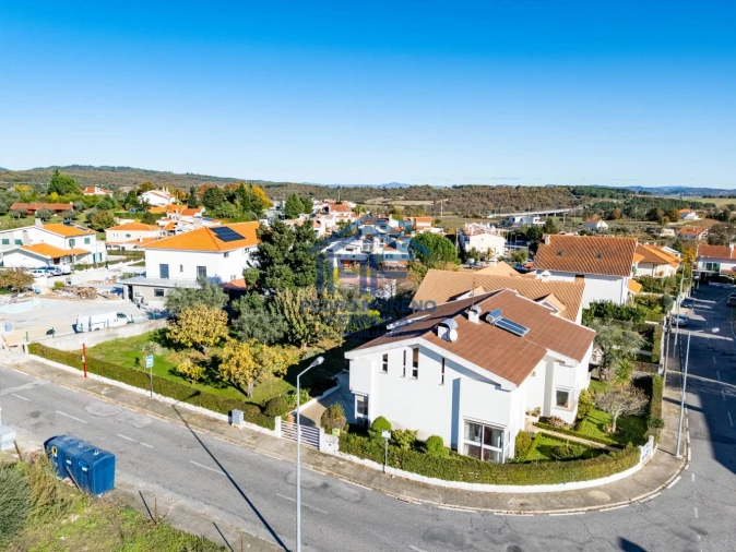 Terreno para Venda em Covilhã e Canhoso Foto 2