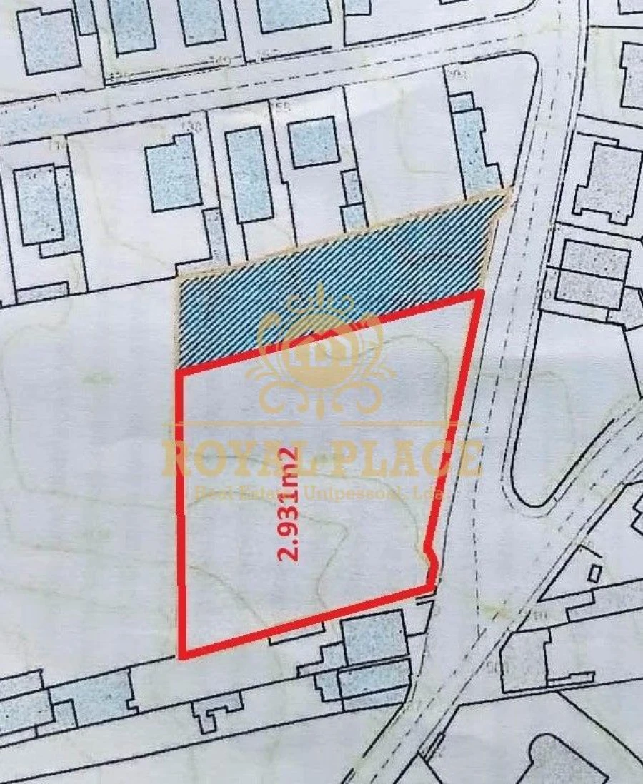 Terreno para Venda em Paços de Brandão Foto 2