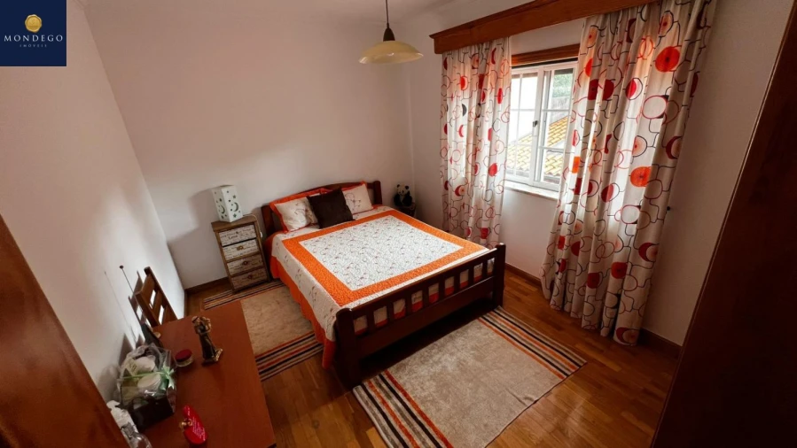 Moradia T4 para Venda em Brasfemes Foto 7