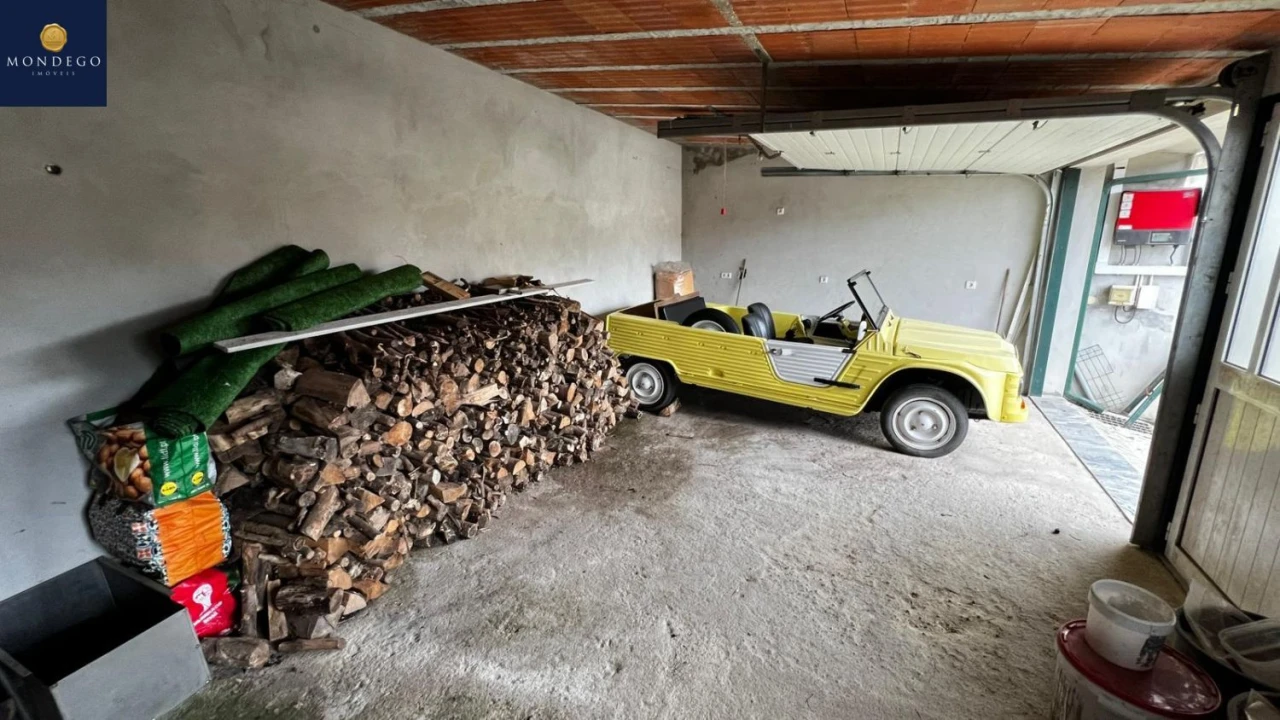 Moradia T4 para Venda em Brasfemes Foto 17