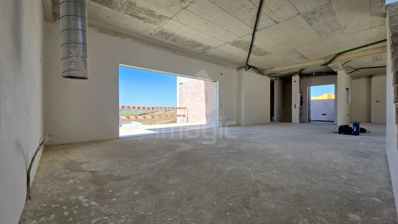 Moradia T4 para Venda em São Pedro da Cadeira Foto 8