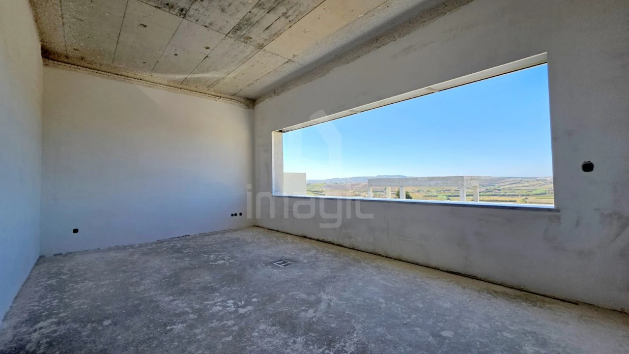 Moradia T4 para Venda em São Pedro da Cadeira Foto 14