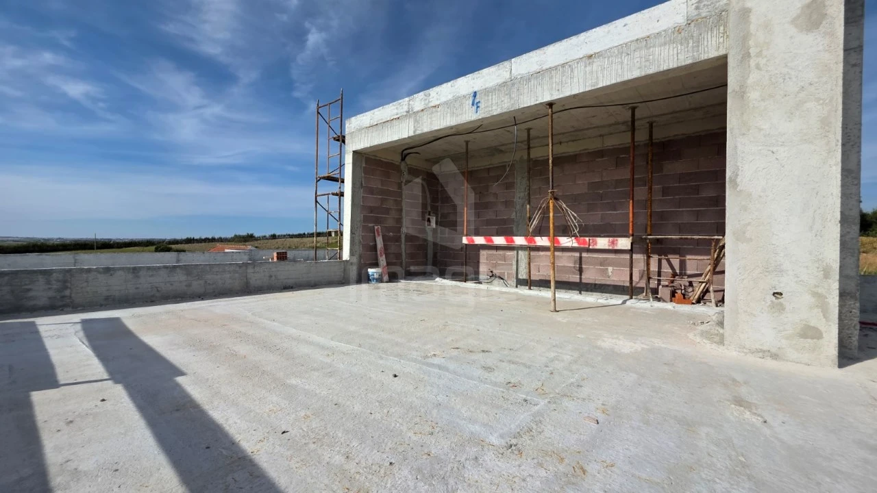 Moradia T4 para Venda em São Pedro da Cadeira Foto 29