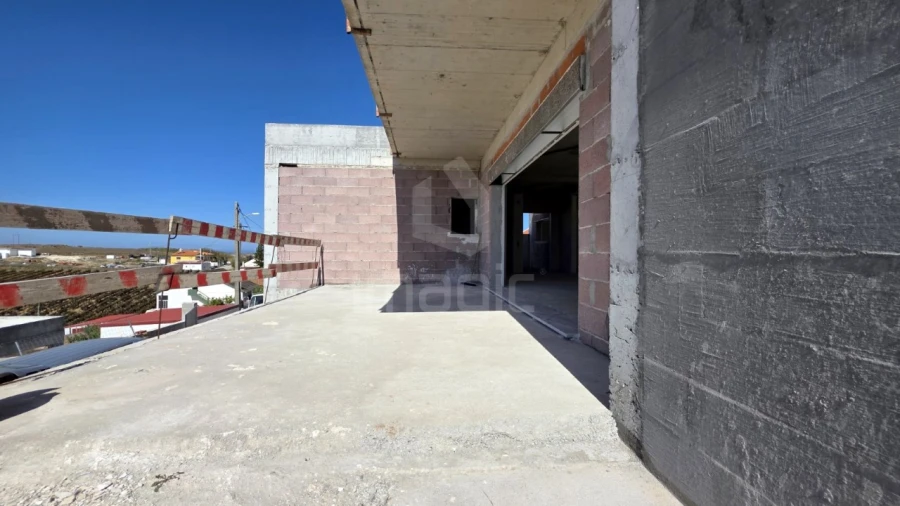 Moradia T4 para Venda em São Pedro da Cadeira Foto 9