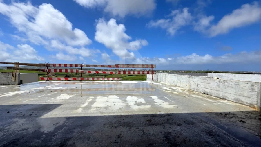 Moradia T4 para Venda em São Pedro da Cadeira Foto 30