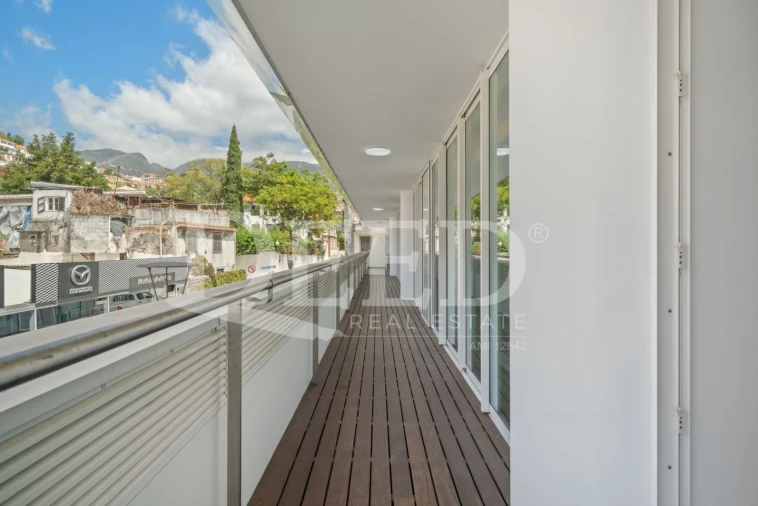 Apartamento T3 para Venda em Funchal (Se) Foto 9