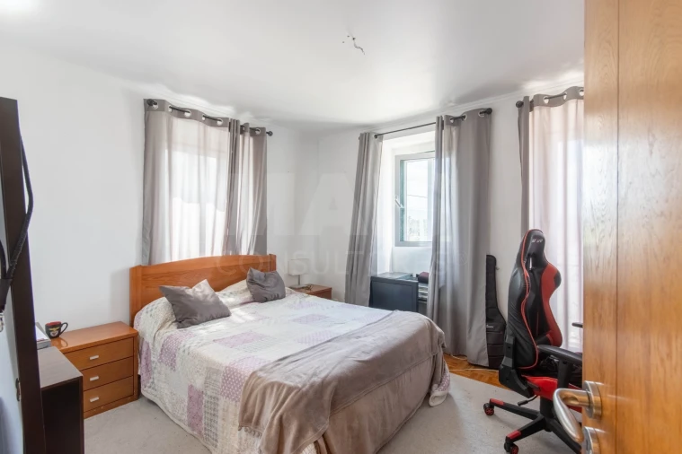 Moradia T5 para Venda em Cadaval e Pêro Moniz Foto 12