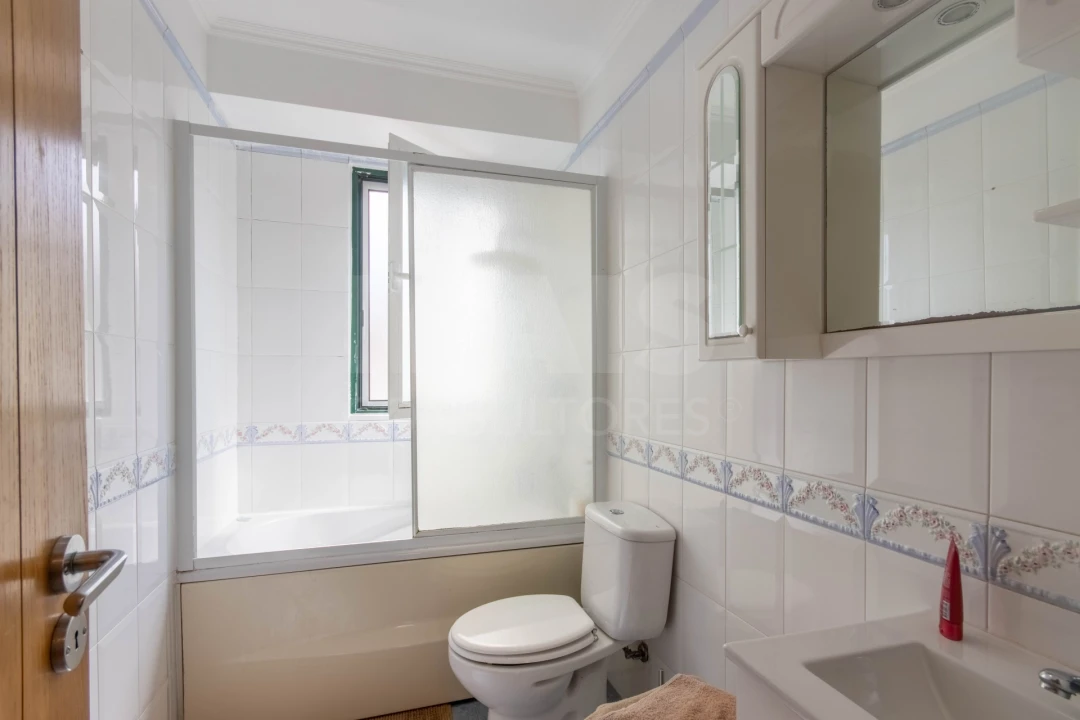 Moradia T5 para Venda em Cadaval e Pêro Moniz Foto 11