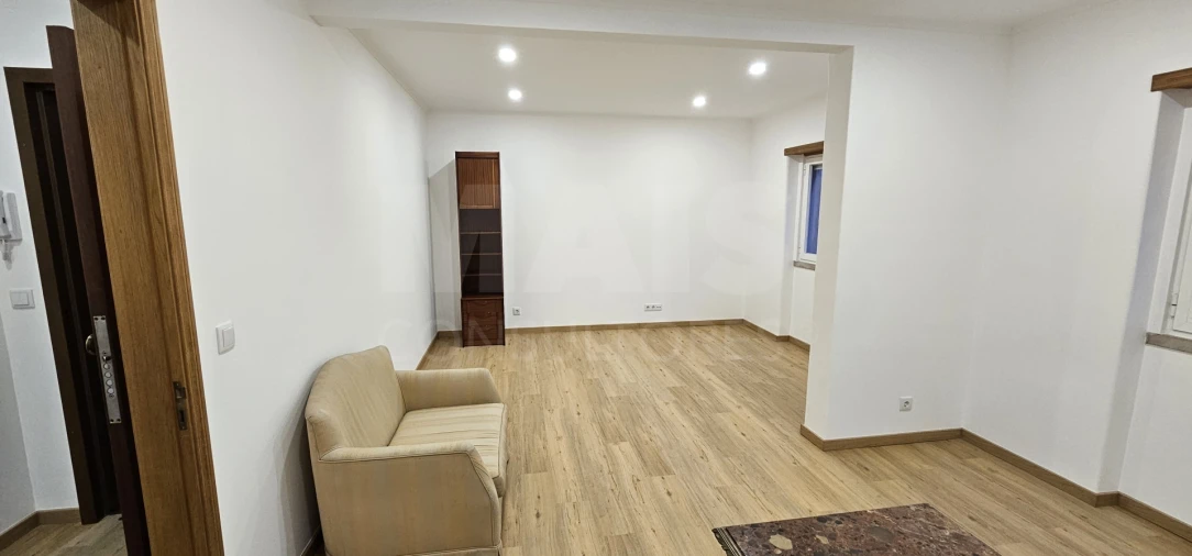 Apartamento T3 para Arrendamento em Vila Franca de Xira Foto 5