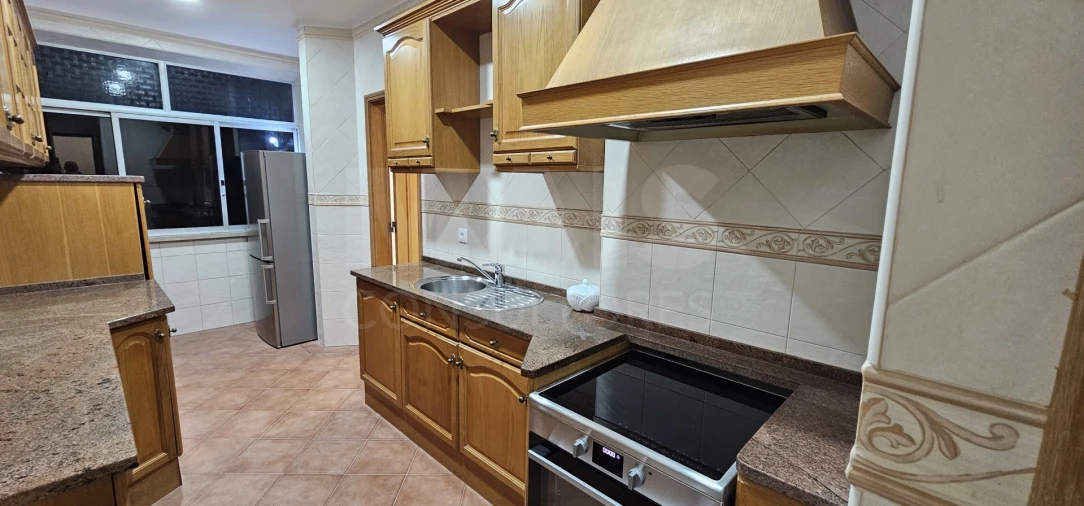 Apartamento T3 para Arrendamento em Vila Franca de Xira