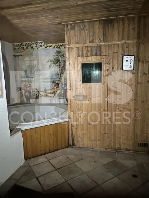 Moradia T6 para Venda em Sesimbra (Santiago)