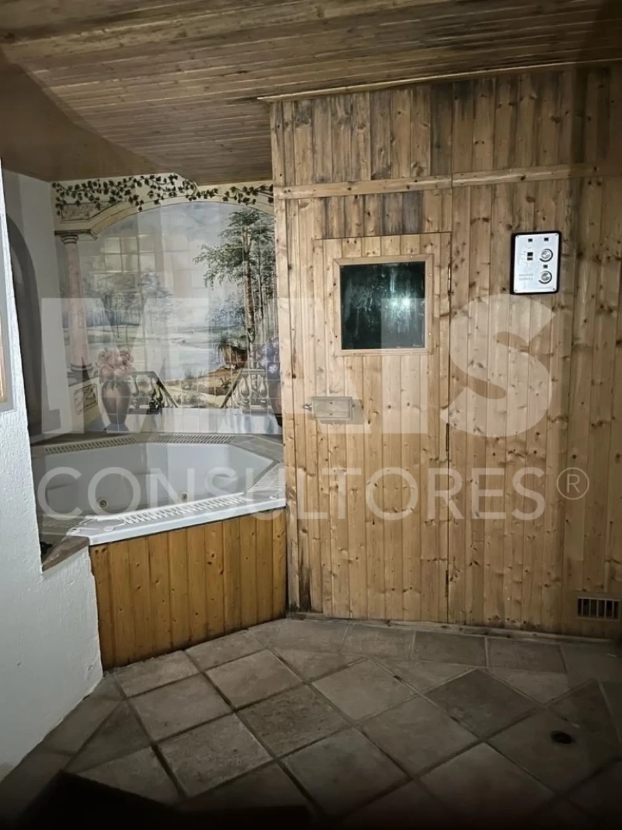 Moradia T6 para Venda em Sesimbra (Santiago) Foto 2