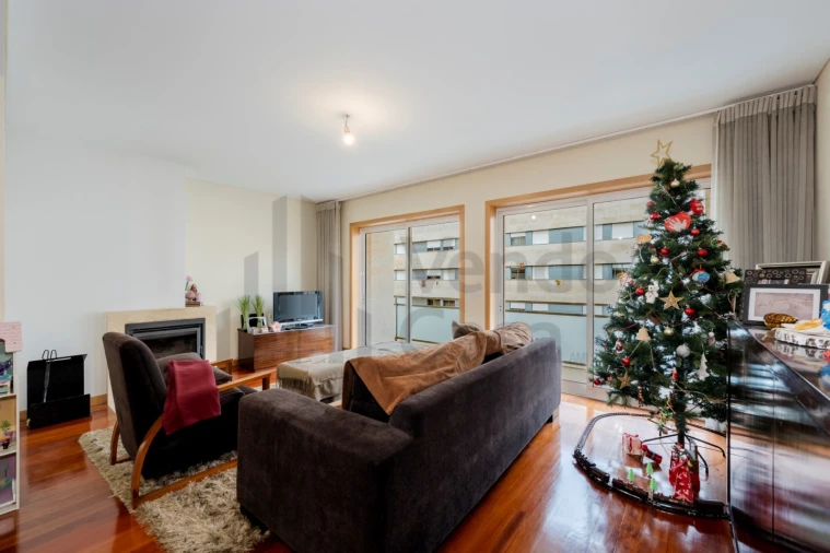 Apartamento T3 para Venda em São Vitor (Braga)