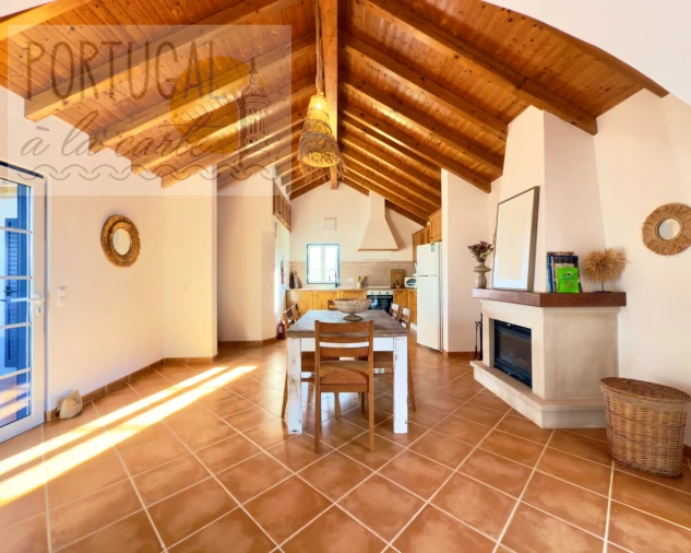 Moradia T2 para Venda em São Domingos e Vale de Água Foto 3