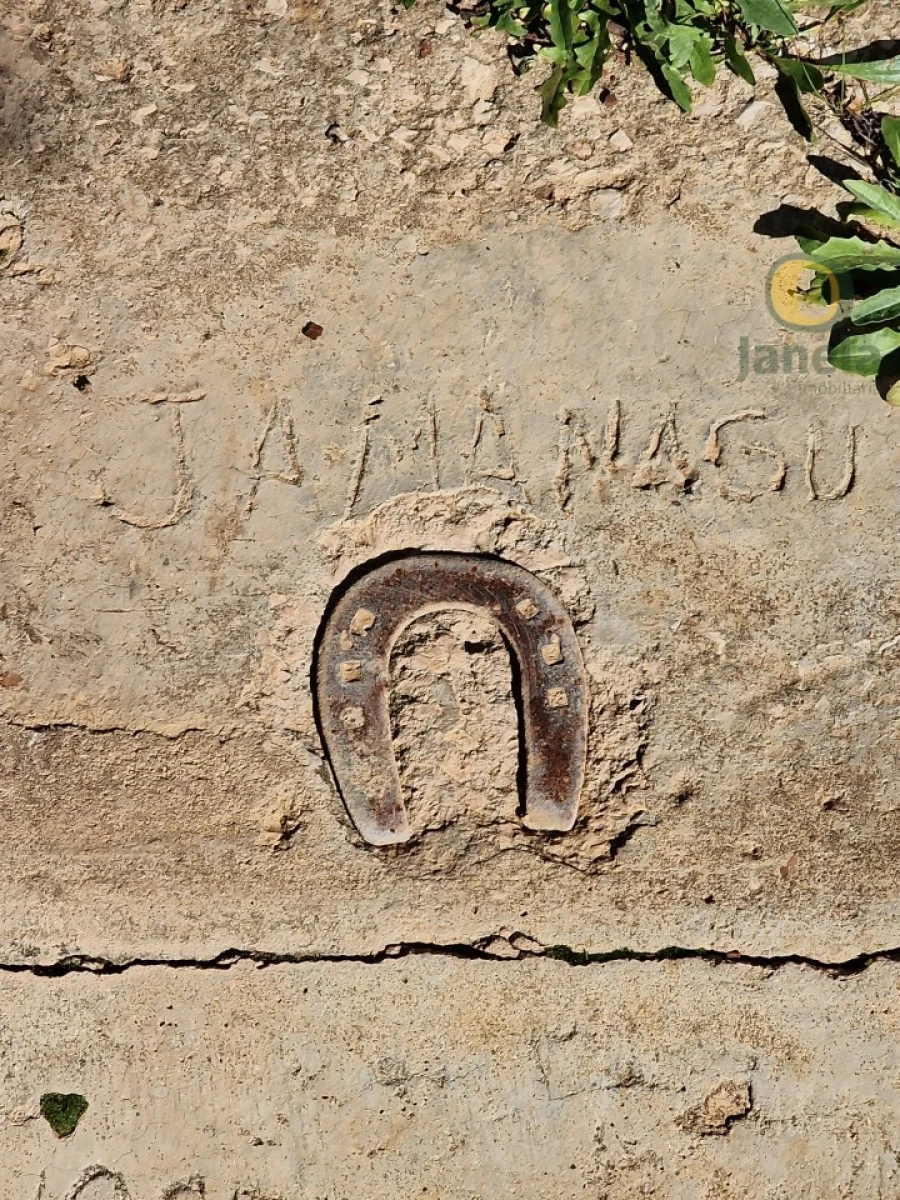 Moradia T1 para Venda em Santa Barbara de Nexe Foto 11