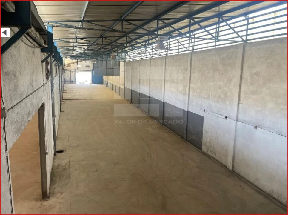 Armazém para Venda em Amiais de Baixo Foto 5