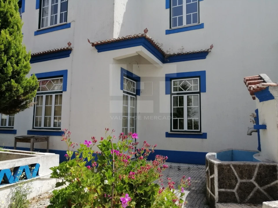 Moradia T7 para Venda em Mouriscas Foto 2