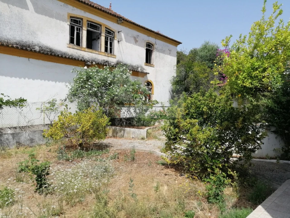 Moradia T7 para Venda em Mouriscas Foto 4