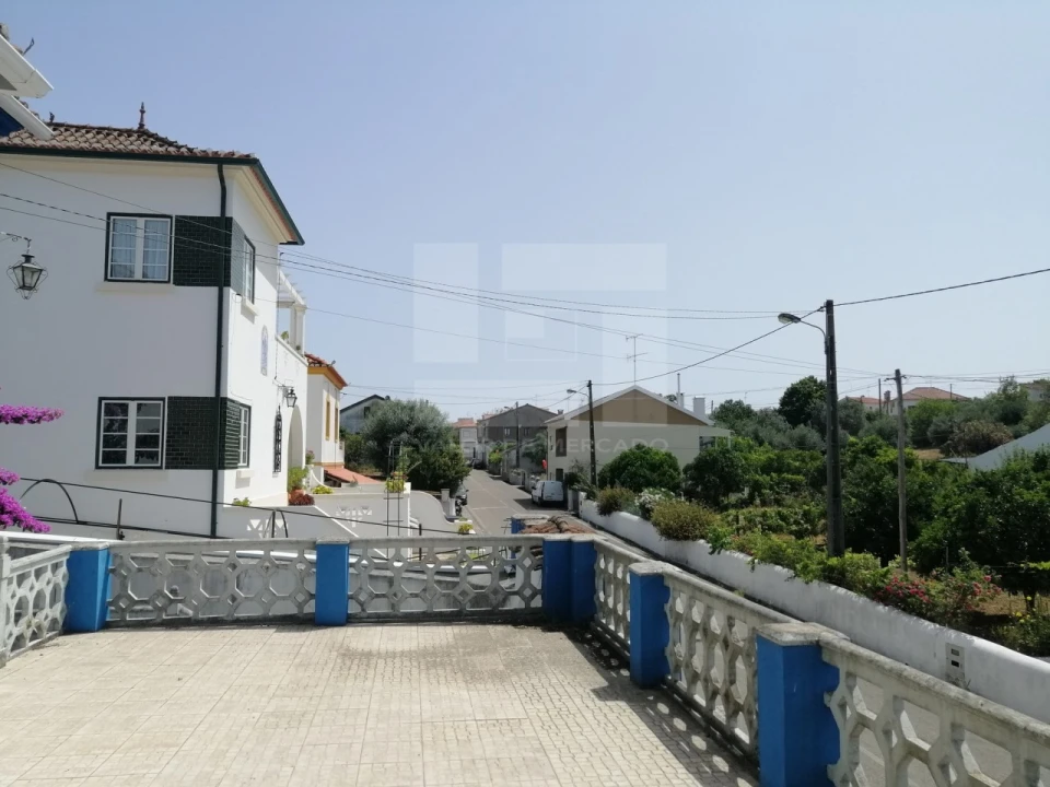 Moradia T7 para Venda em Mouriscas Foto 7