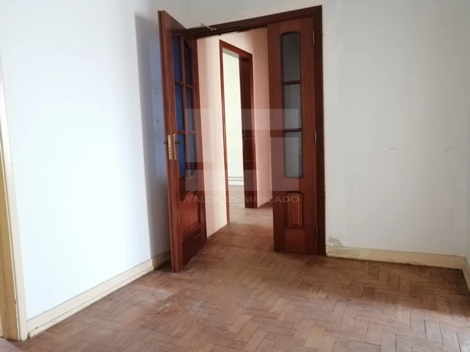 Moradia T7 para Venda em Mouriscas Foto 18