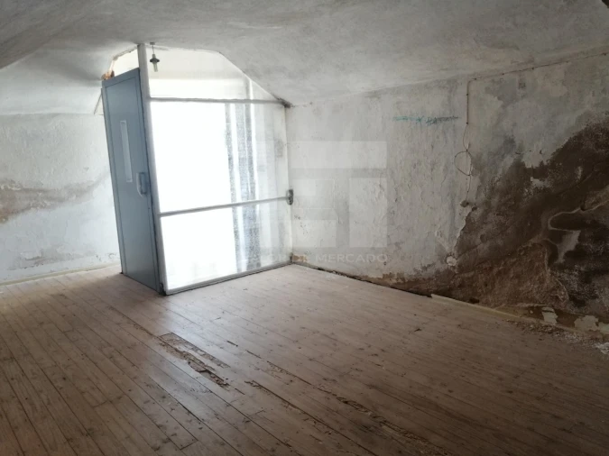 Moradia T7 para Venda em Mouriscas Foto 19