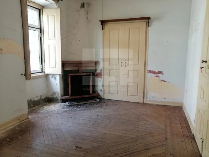 Moradia T7 para Venda em Mouriscas Foto 21