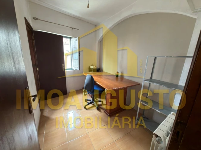 Moradia T3 para Venda em Beselga Foto 4