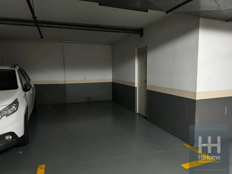 Apartamento T2 para Venda em Funchal (Se) Foto 19