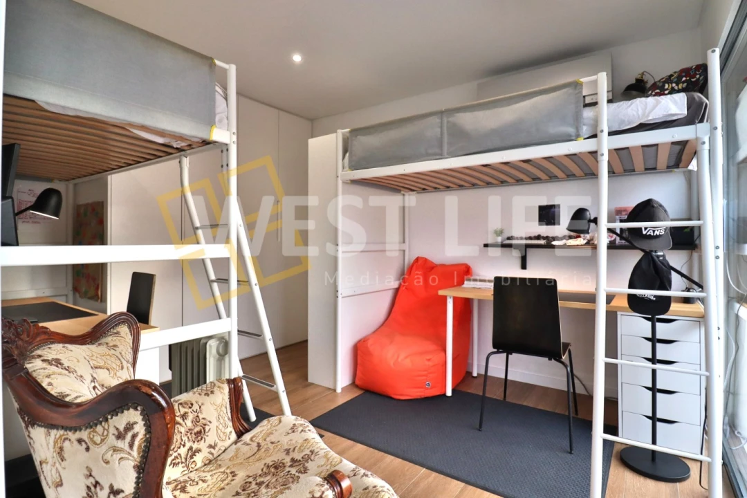 Moradia T4 para Venda em Ericeira Foto 29