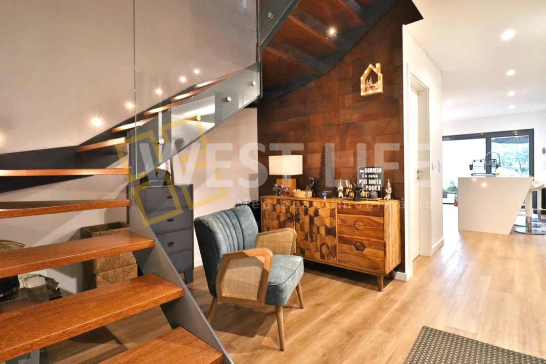 Moradia T4 para Venda em Ericeira Foto 4