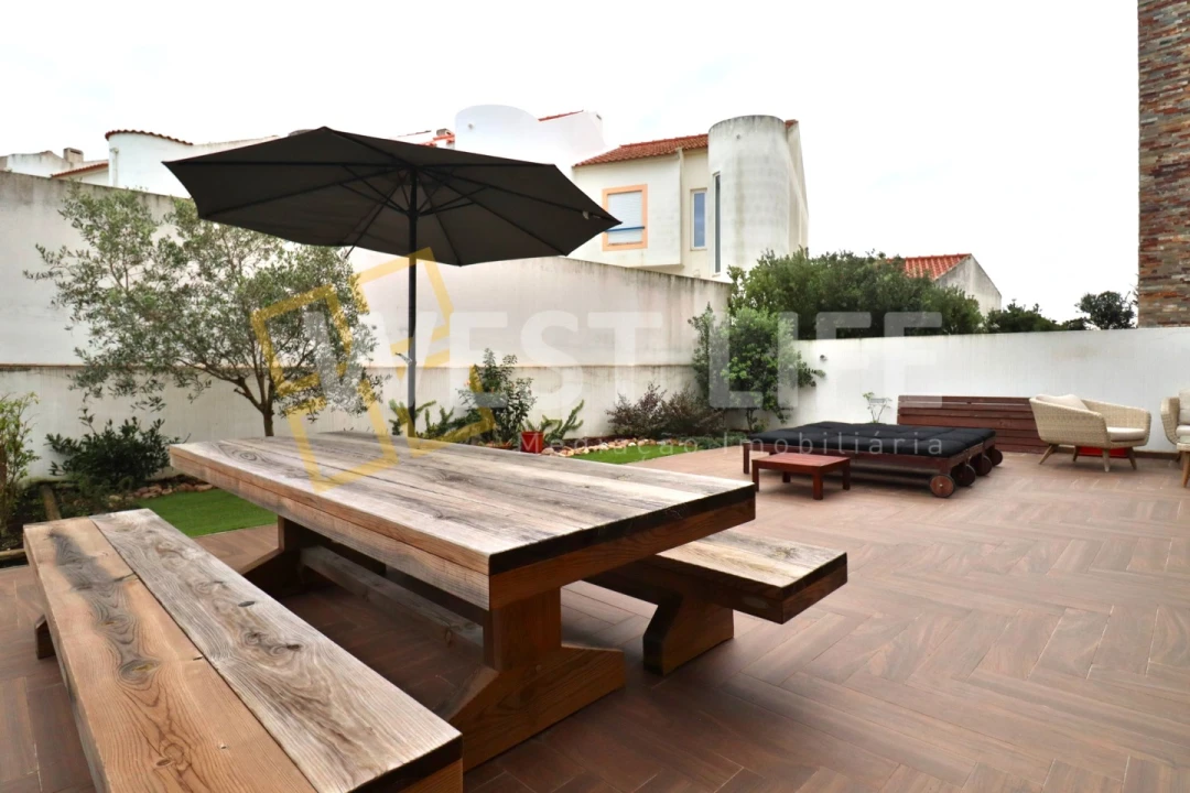 Moradia T4 para Venda em Ericeira Foto 15