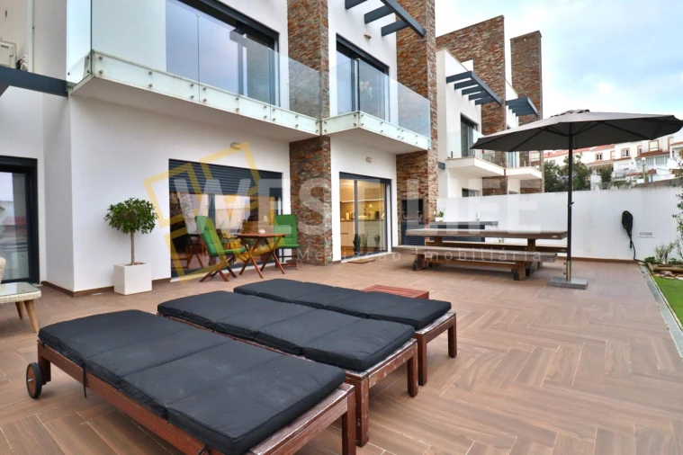 Moradia T4 para Venda em Ericeira