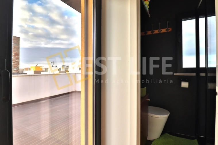 Moradia T4 para Venda em Ericeira Foto 32